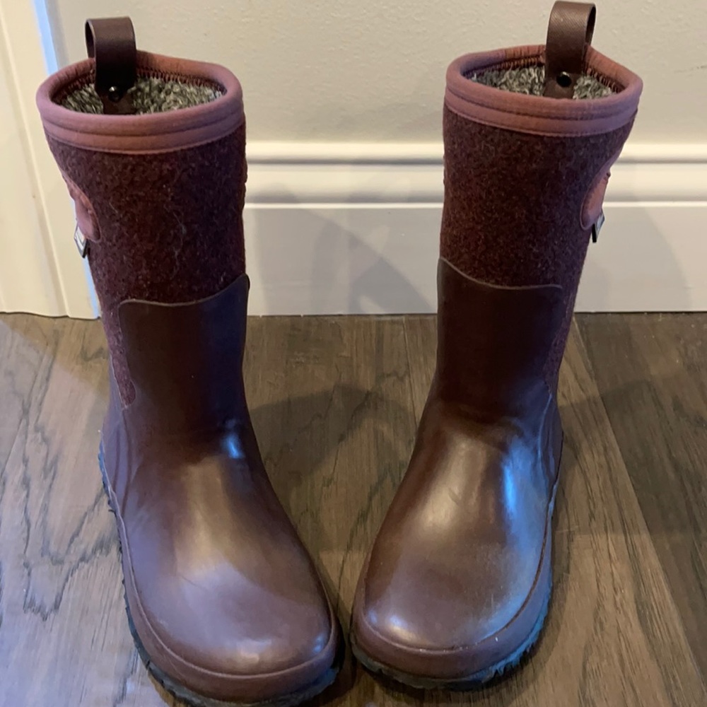 Purple Bogs Insulated boots